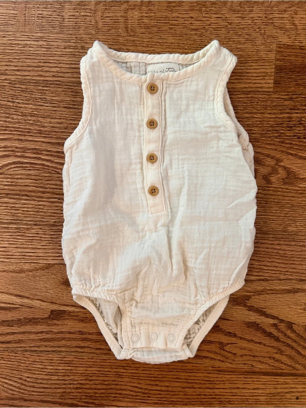 4-Piece Baby Girl Romper Bundle 6M | H&M, Old Navy & Little Planet | GUC